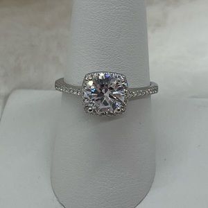 925 Sterling Silver Cubic Zirconia Engagement Ring NWOT